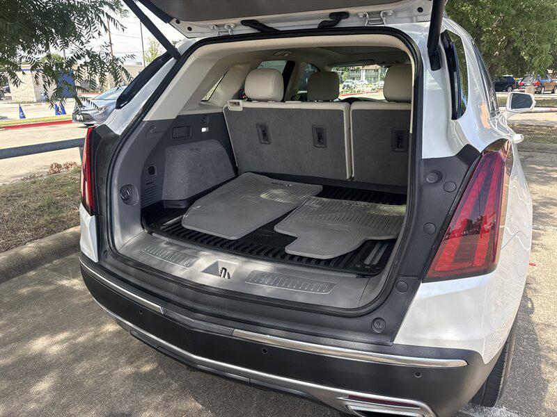 used 2020 Cadillac XT5 car, priced at $19,888