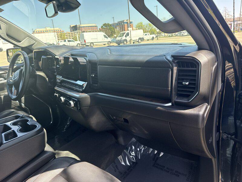 used 2025 GMC Sierra 1500 car, priced at $38,888