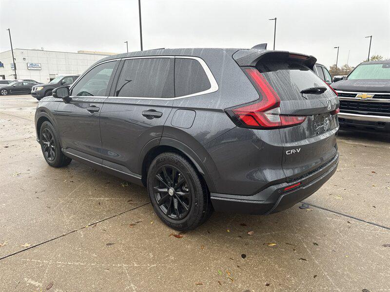 used 2025 Honda CR-V car, priced at $28,888