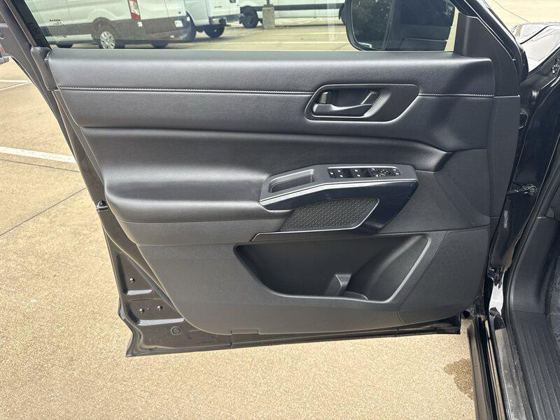 used 2024 Nissan Pathfinder car, priced at $25,888