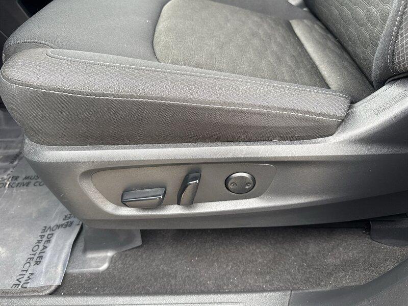 used 2024 Nissan Pathfinder car, priced at $25,888