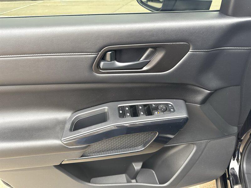 used 2024 Nissan Pathfinder car, priced at $25,888