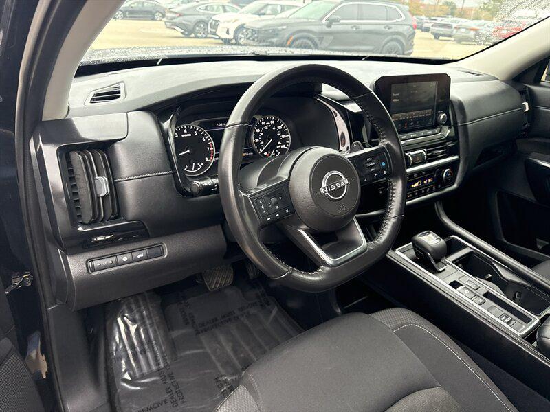 used 2024 Nissan Pathfinder car, priced at $25,888