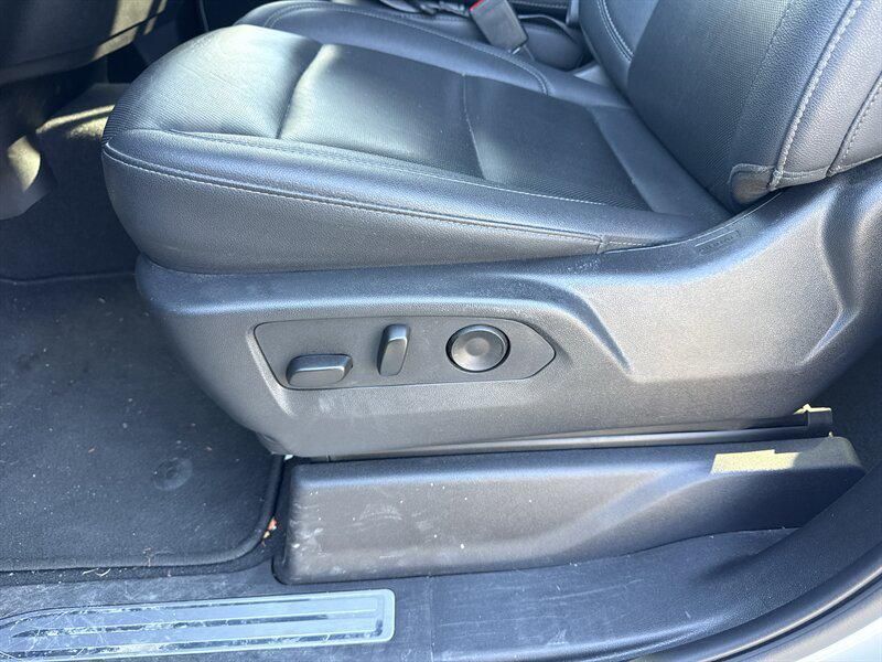 used 2025 GMC Sierra 1500 car, priced at $38,888