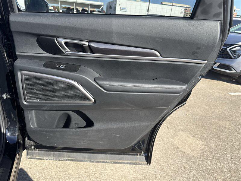 used 2025 Kia Telluride car, priced at $36,888