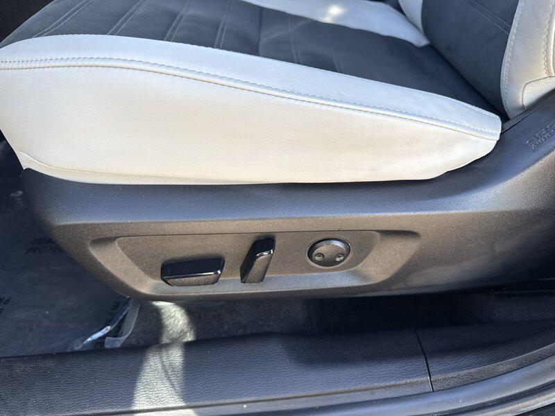 used 2025 Mitsubishi Outlander car, priced at $24,888