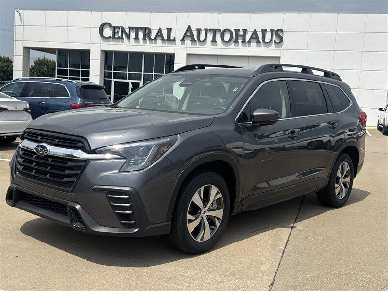 used 2025 Subaru Ascent car, priced at $32,886