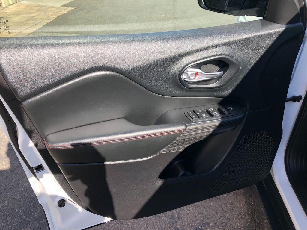 used 2016 Jeep Cherokee car, priced at $13,990