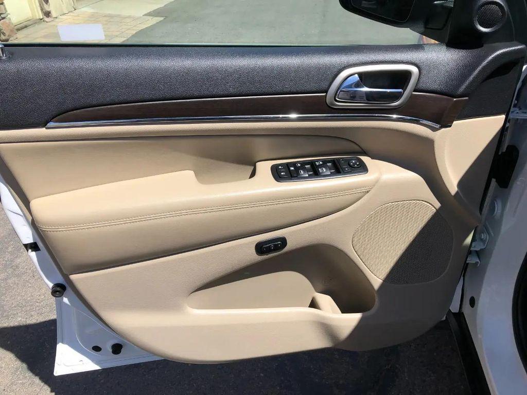 used 2017 Jeep Grand Cherokee car, priced at $14,452