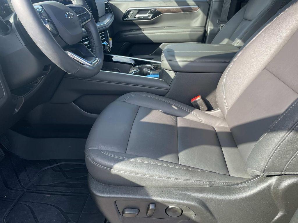 new 2025 Chevrolet Tahoe car, priced at $74,920