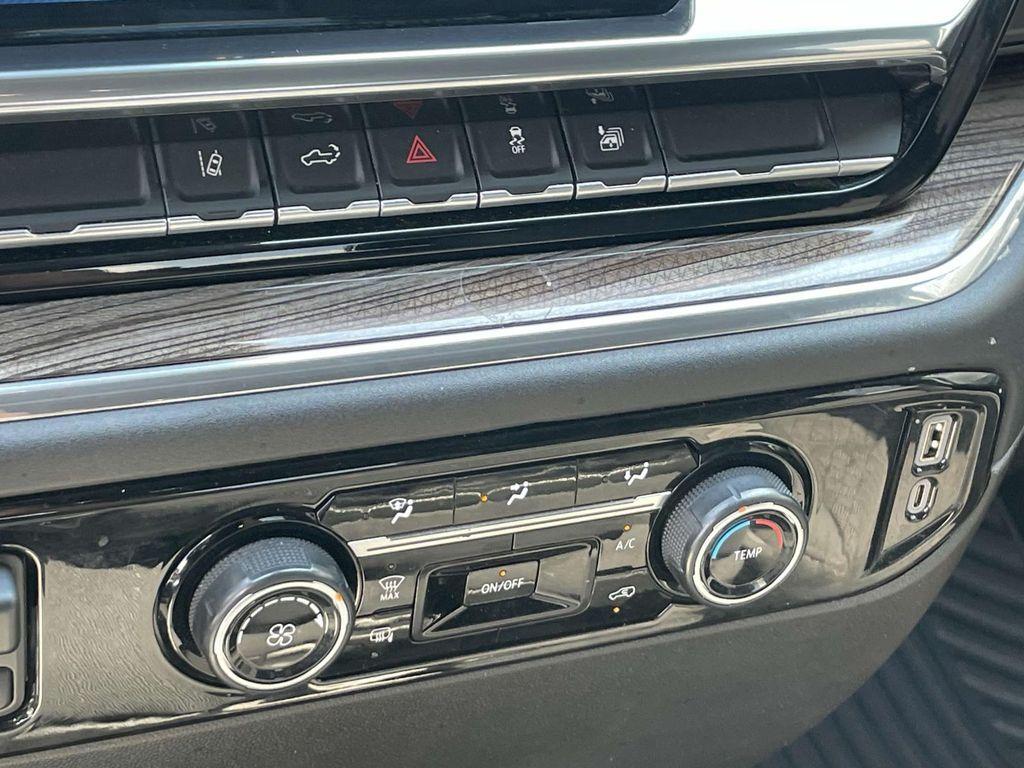 used 2024 Chevrolet Silverado 2500 car, priced at $47,800