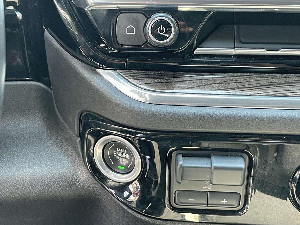 used 2024 Chevrolet Silverado 2500 car, priced at $47,800