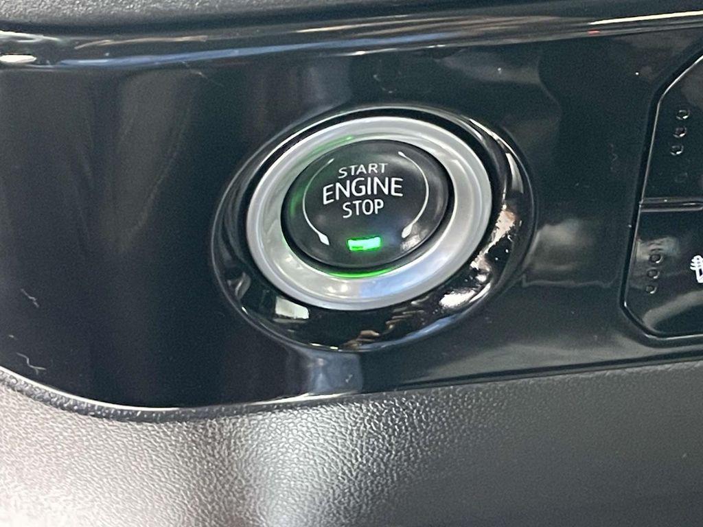 used 2024 Chevrolet Silverado 1500 car, priced at $45,995