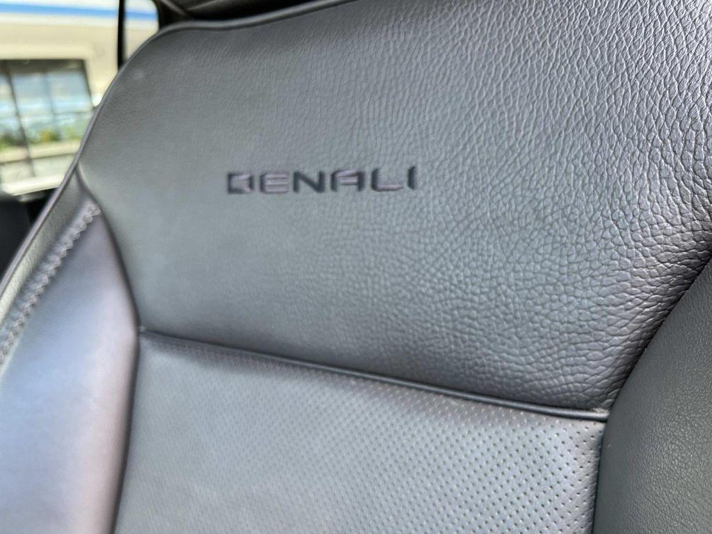 used 2023 GMC Yukon XL car, priced at $59,800