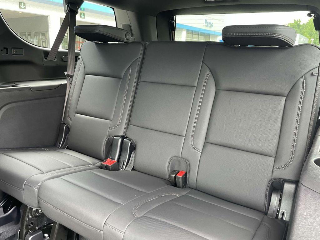 new 2025 Chevrolet Suburban car, priced at $89,894