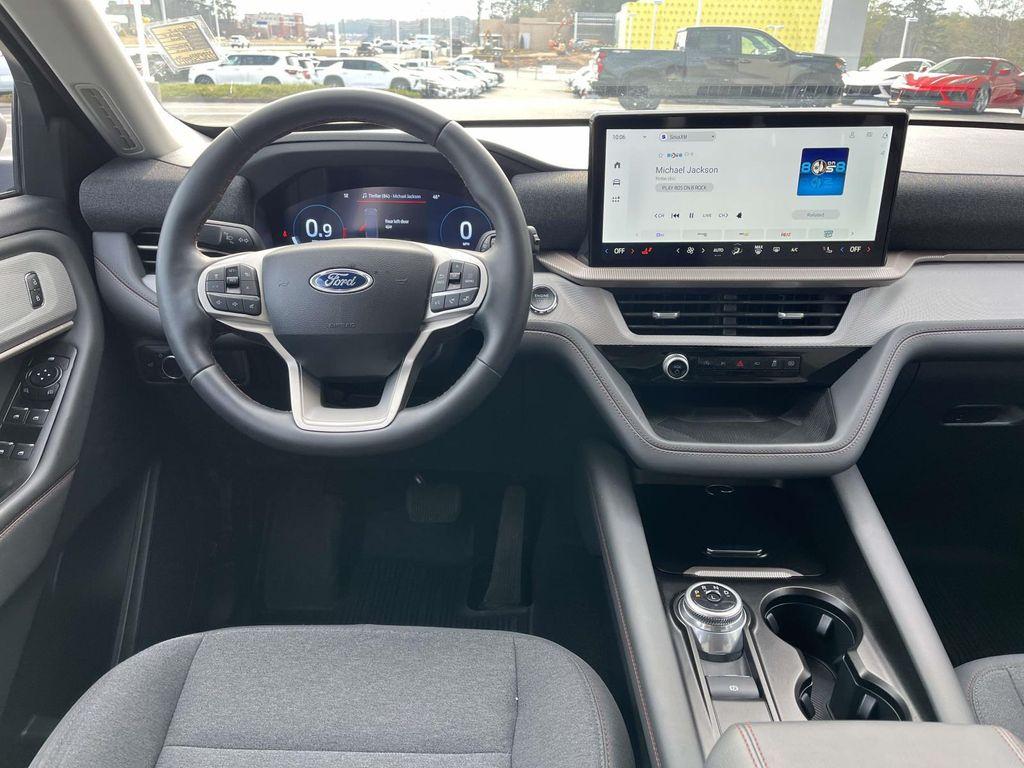 used 2025 Ford Explorer car, priced at $39,995