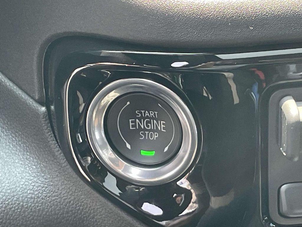 new 2025 Chevrolet Silverado 1500 car, priced at $76,390