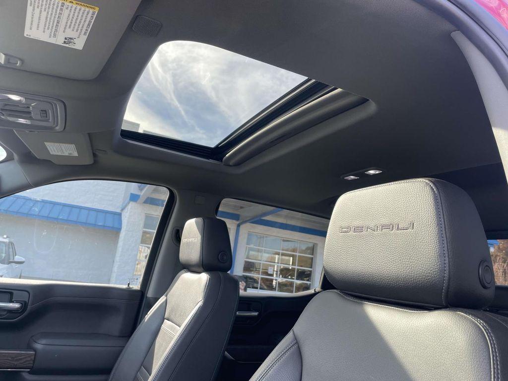 used 2022 GMC Sierra 1500 car, priced at $45,995