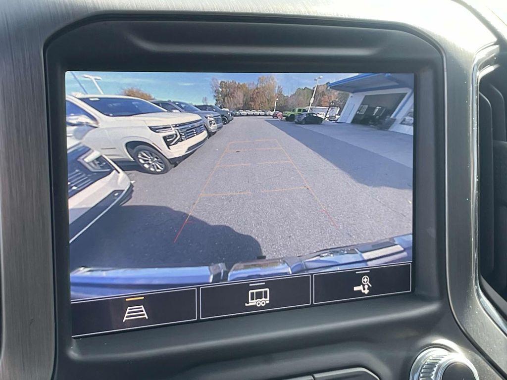 used 2022 GMC Sierra 1500 car, priced at $45,995