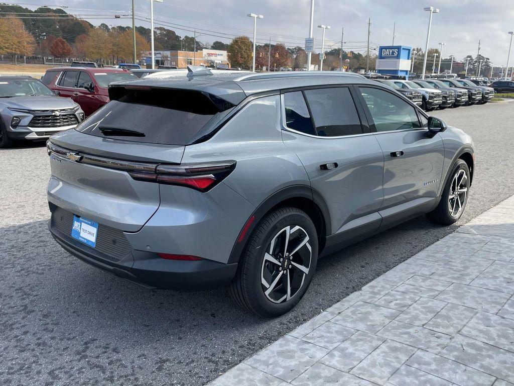 new 2026 Chevrolet Equinox EV car, priced at $45,094