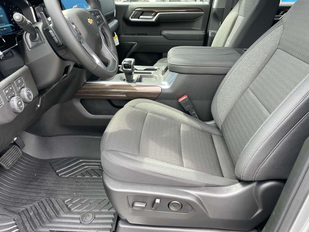 new 2026 Chevrolet Silverado 1500 car, priced at $60,675