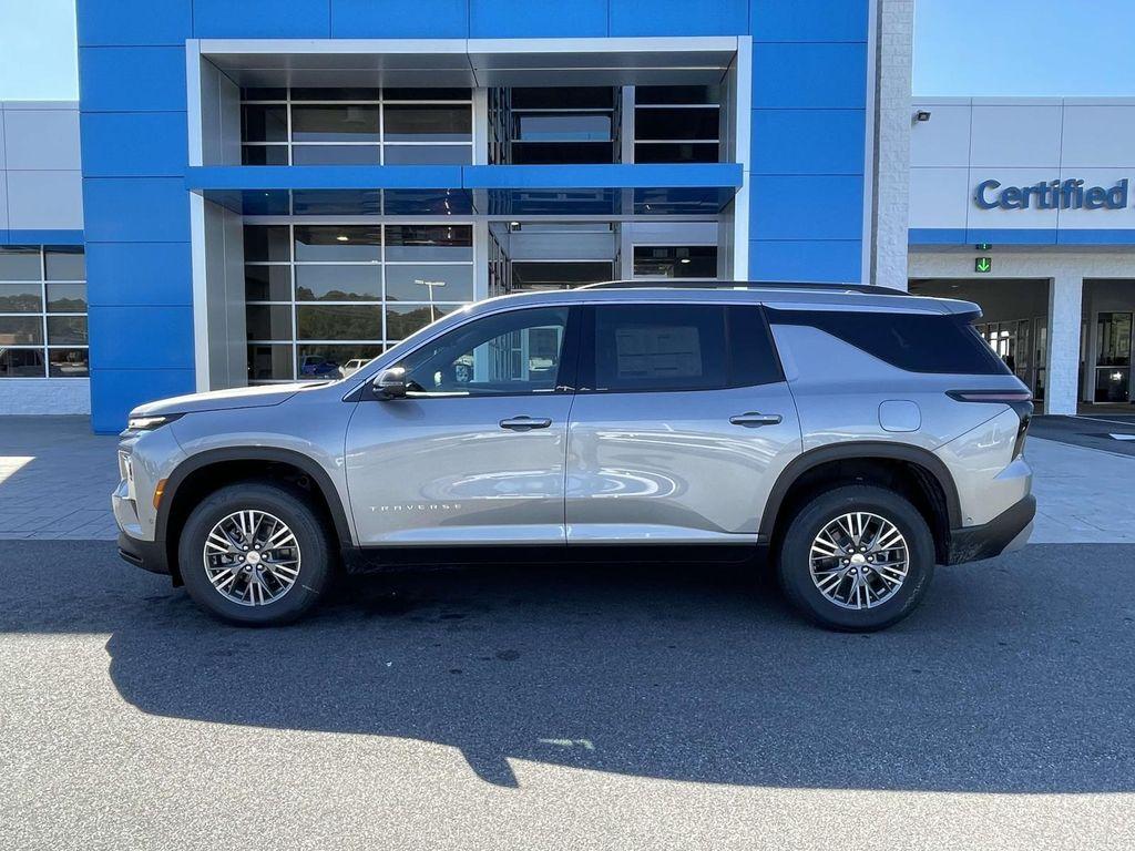 new 2026 Chevrolet Traverse car, priced at $48,895