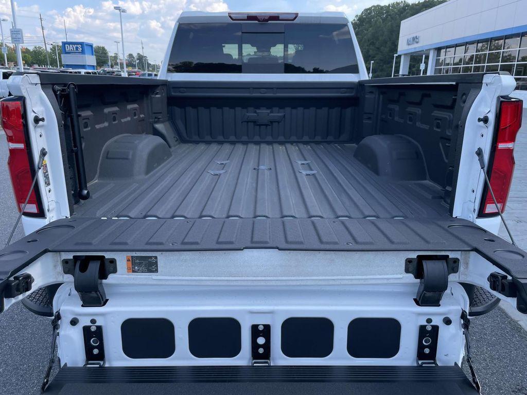 new 2025 Chevrolet Silverado 2500 car, priced at $87,635