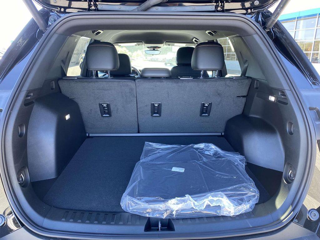 new 2026 Chevrolet Equinox car, priced at $37,290