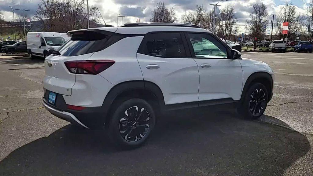 used 2022 Chevrolet TrailBlazer car, priced at $17,998