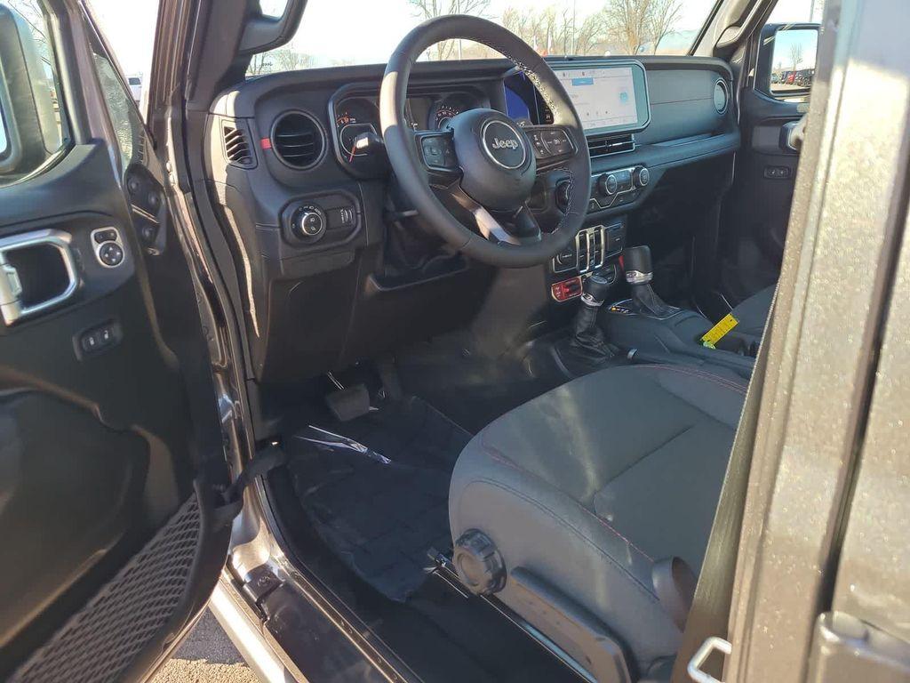 new 2026 Jeep Gladiator car, priced at $48,999