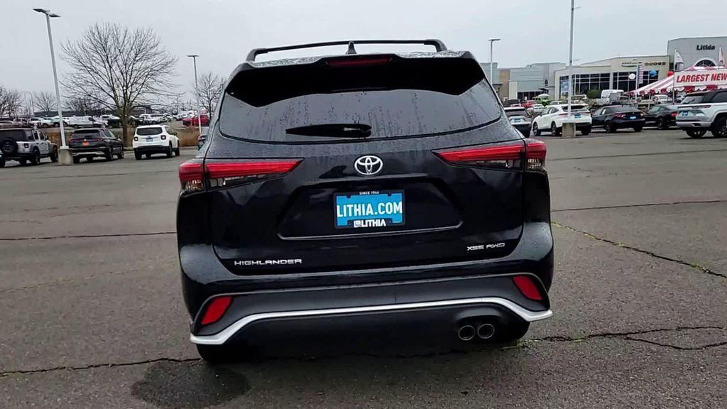 used 2023 Toyota Highlander car, priced at $35,998