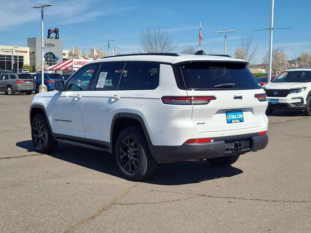 used 2024 Jeep Grand Cherokee L car, priced at $29,998