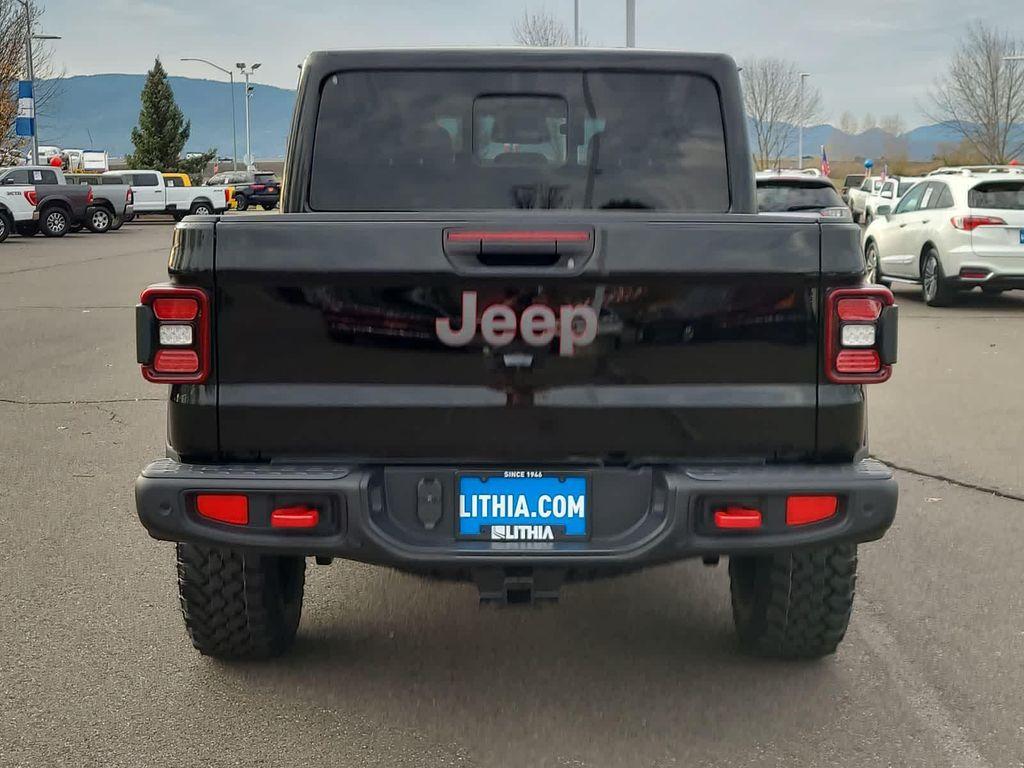 new 2026 Jeep Gladiator car, priced at $57,999