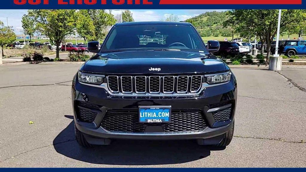 new 2026 Jeep Grand Cherokee car, priced at $36,249
