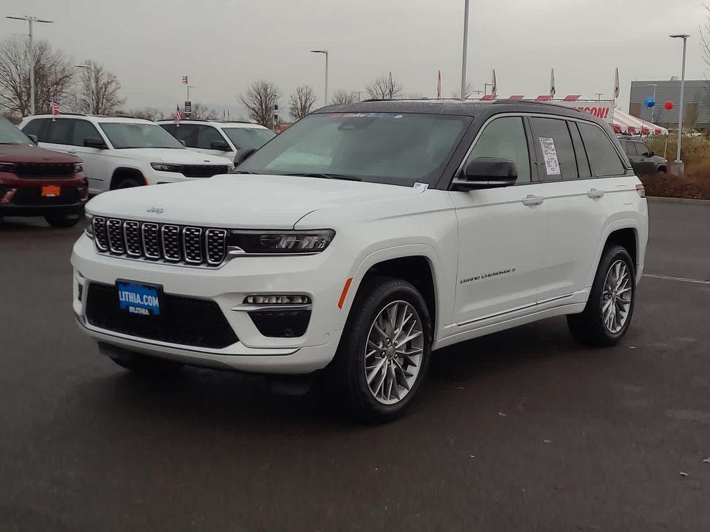 new 2025 Jeep Grand Cherokee car, priced at $58,305