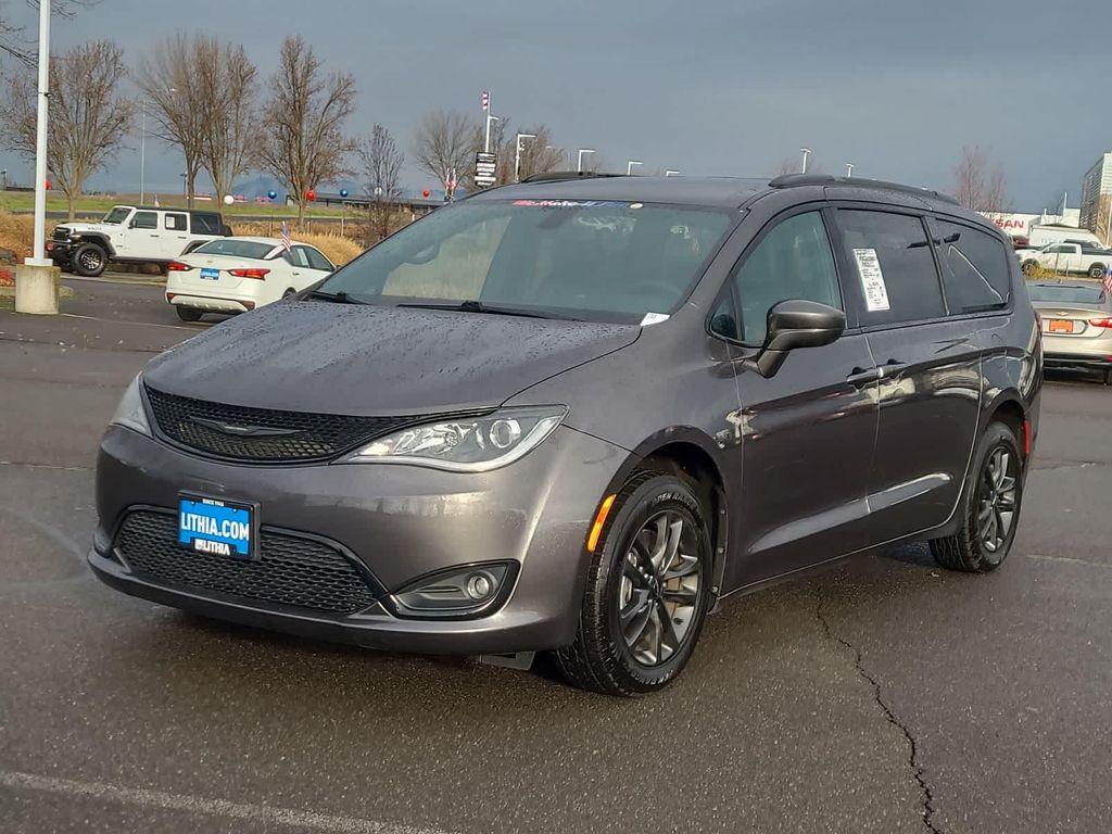 used 2020 Chrysler Pacifica car, priced at $36,998