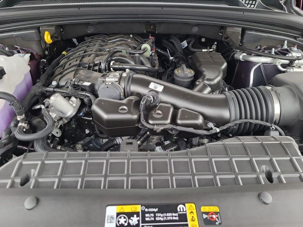 new 2025 Jeep Grand Cherokee car, priced at $32,999