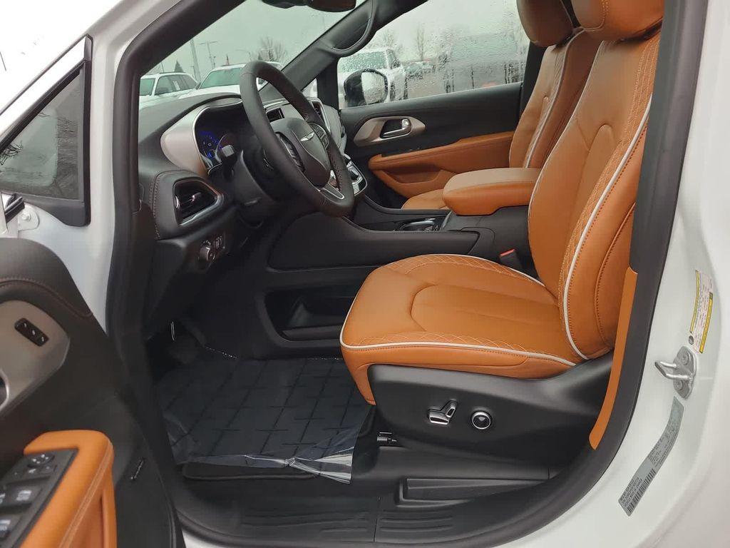 new 2026 Chrysler Pacifica car, priced at $51,999