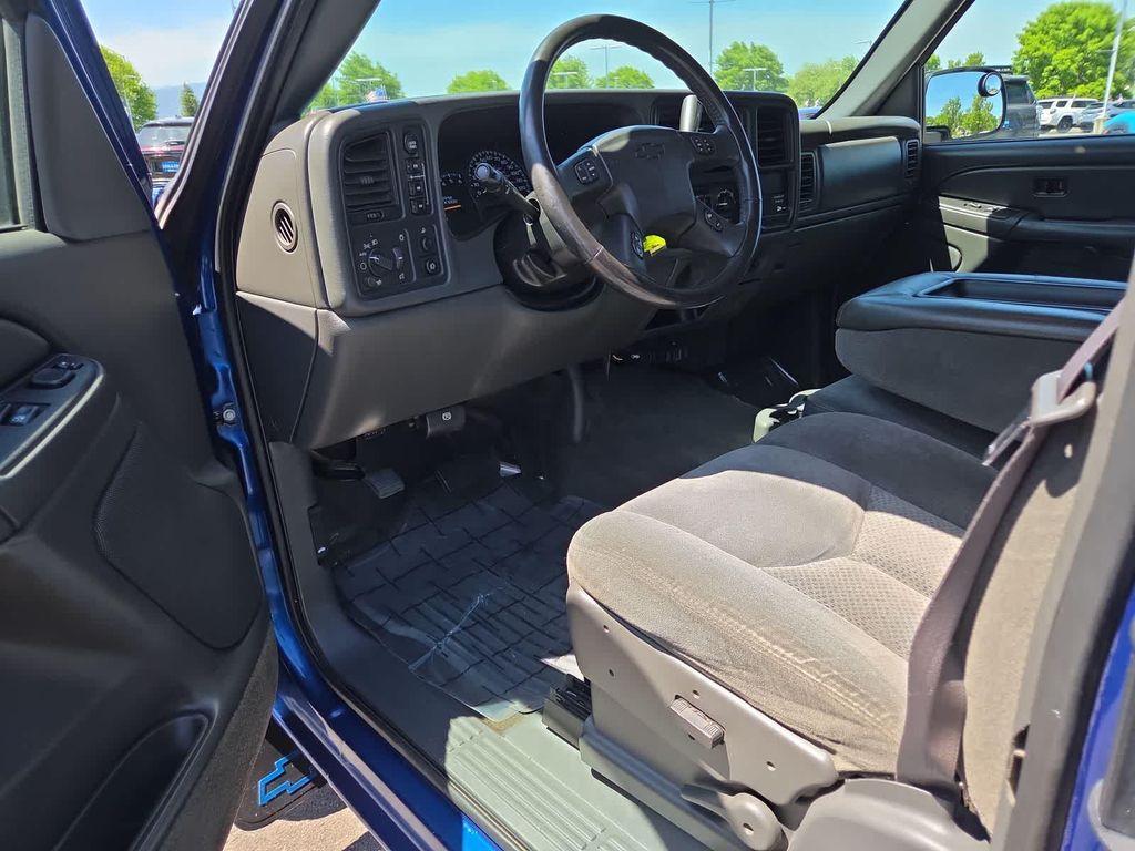 used 2004 Chevrolet Silverado 1500 car, priced at $13,998