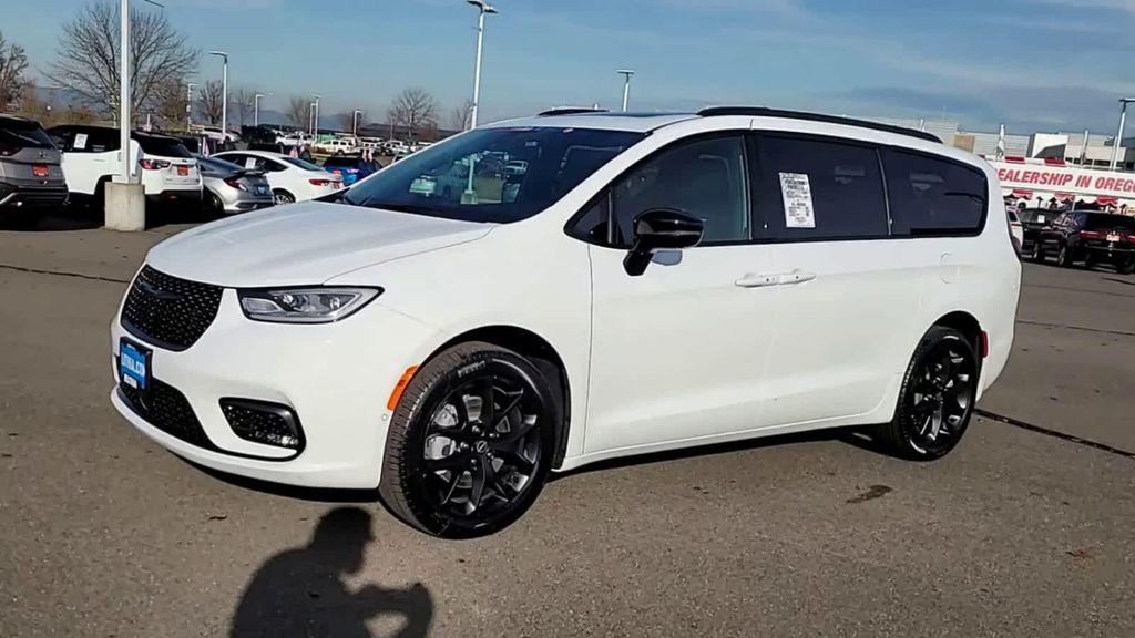 new 2026 Chrysler Pacifica car, priced at $46,999