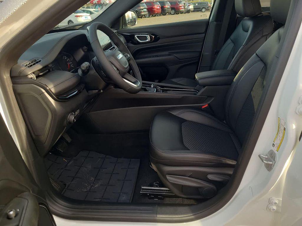 new 2026 Jeep Compass car, priced at $27,499