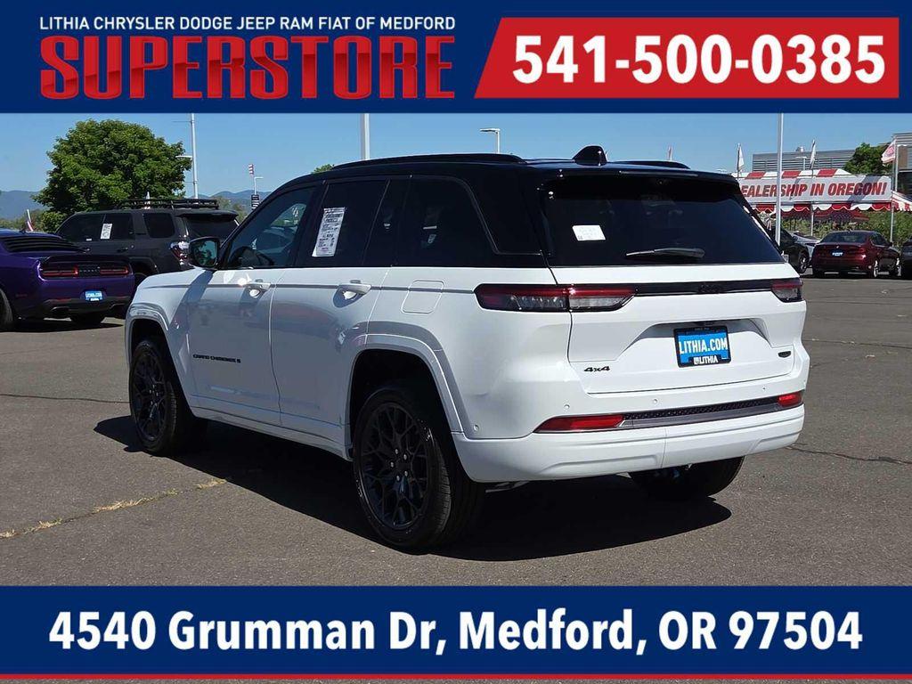 new 2026 Jeep Grand Cherokee car, priced at $61,340
