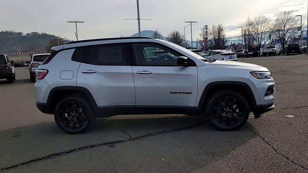 new 2026 Jeep Compass car, priced at $28,499