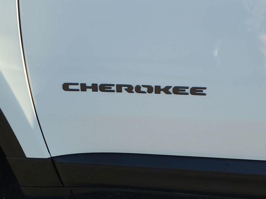 new 2026 Jeep Cherokee car, priced at $45,580