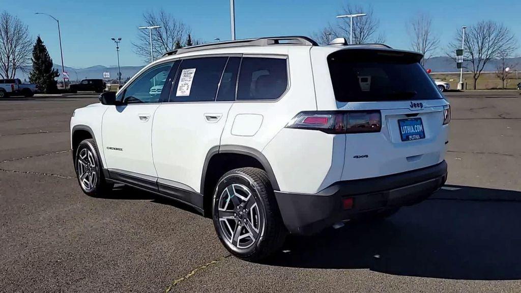 new 2026 Jeep Cherokee car, priced at $45,580
