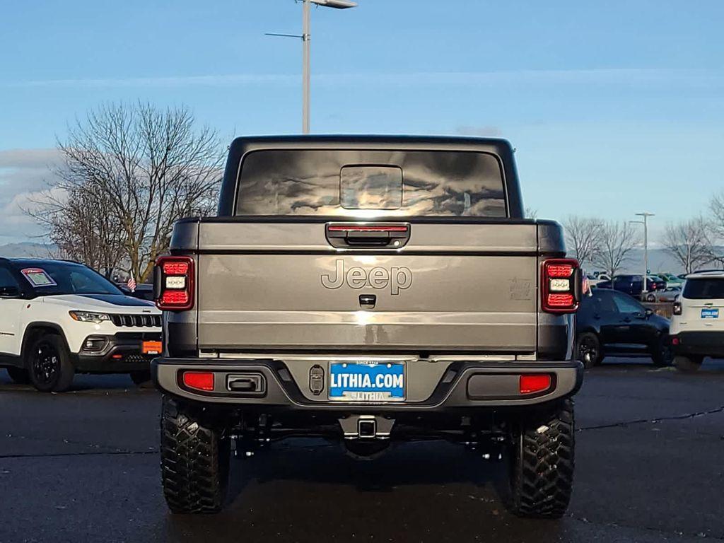 new 2026 Jeep Gladiator car, priced at $45,999