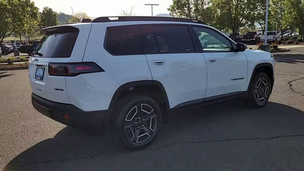 new 2026 Jeep Cherokee car, priced at $38,999