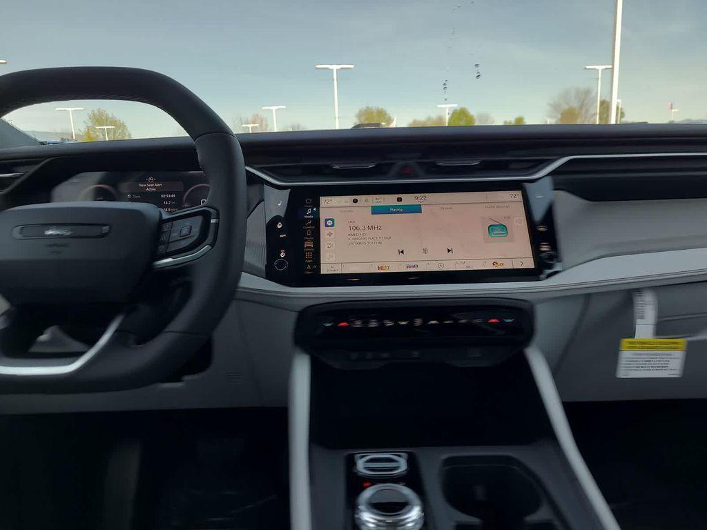 new 2026 Jeep Cherokee car, priced at $38,999