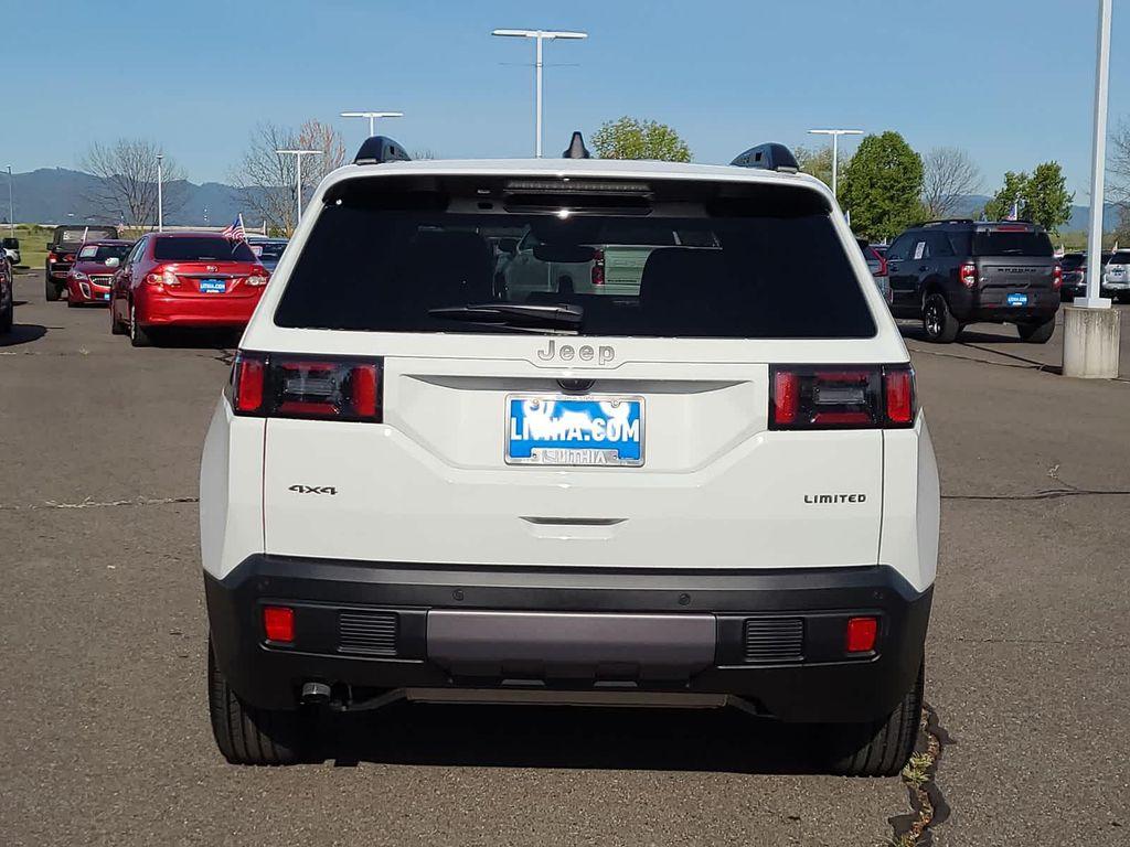new 2026 Jeep Cherokee car, priced at $38,999