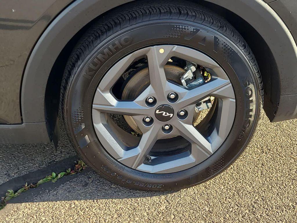 used 2025 Kia K4 car, priced at $21,190